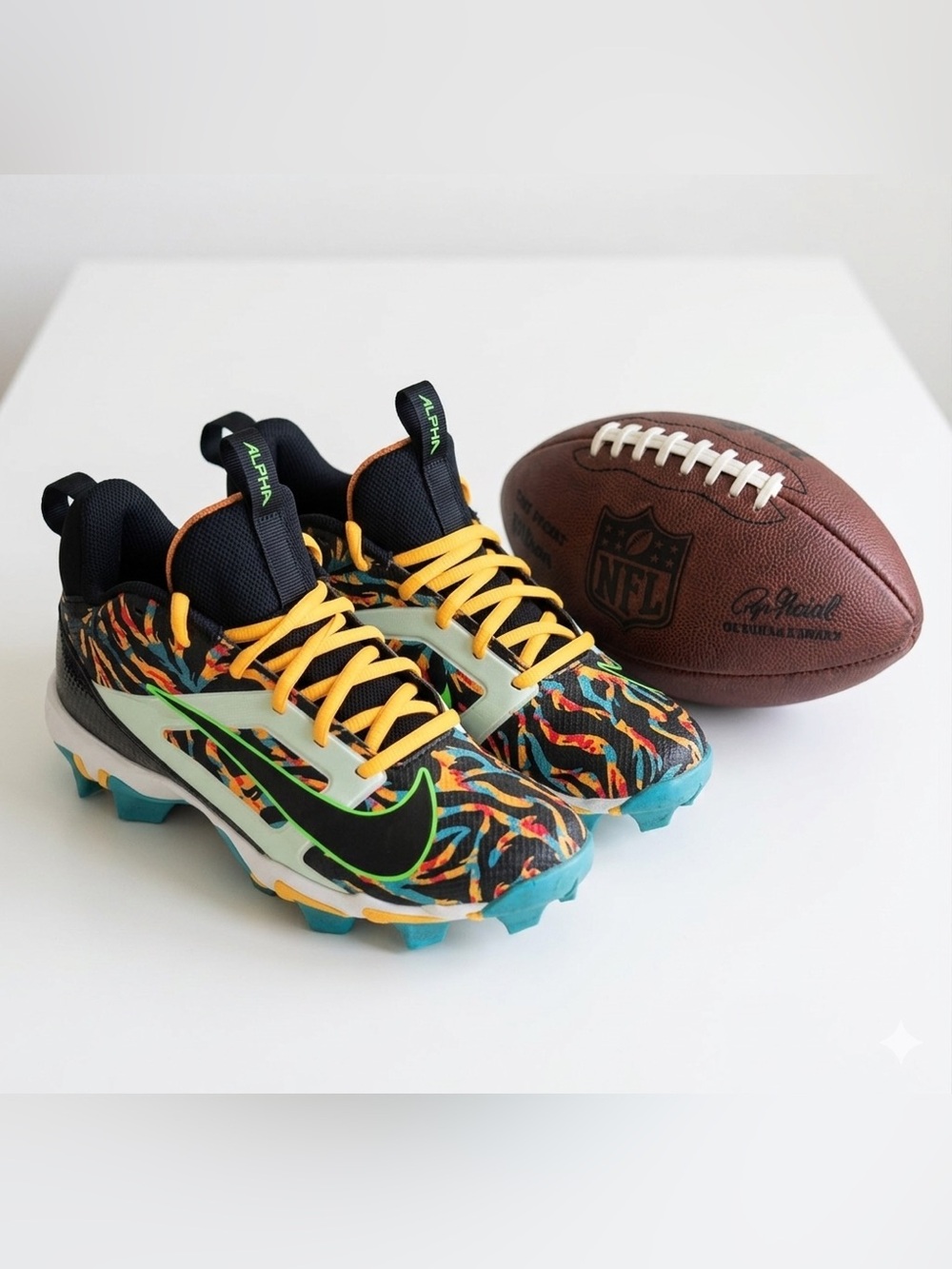 Special addition Nike Alpha Menace 4
Shark Travis Kelce football cleats..